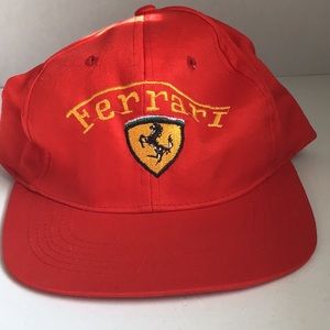 😎 Red Ferrari Hat